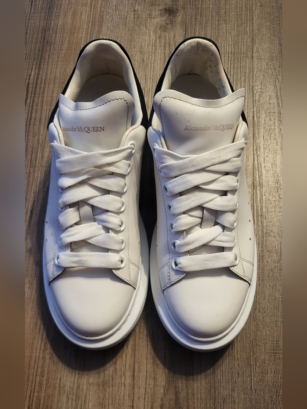 Alexander McQUEEN White Women Leather Lace-Up Sneakers